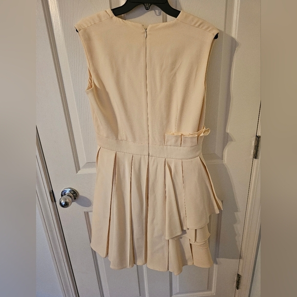 Alexander McQueen Made In Italy Virgin Wool Ivory Mini Dress Size 46 (XL) - Picture 8 of 13